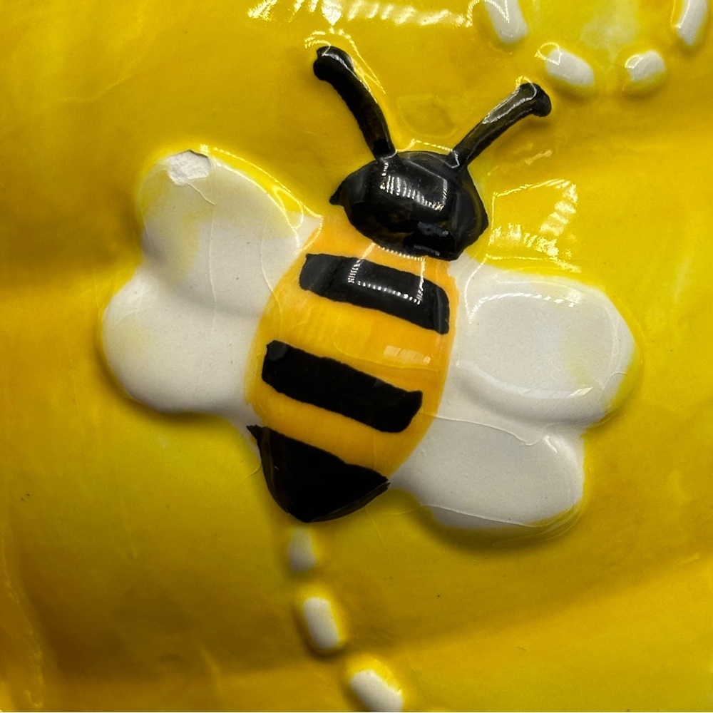 Pier 1 Imports Hand Painted Dolomite‎ Yellow Bee Honeycomb Creamer - Picture 8 of 15